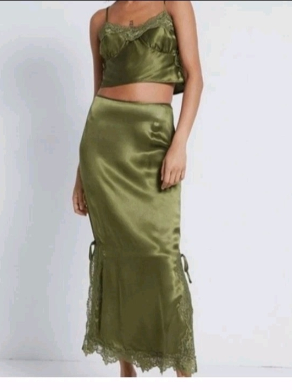 La Vita Olive Lace-Trim Midi Skirt From Beverly & Beck